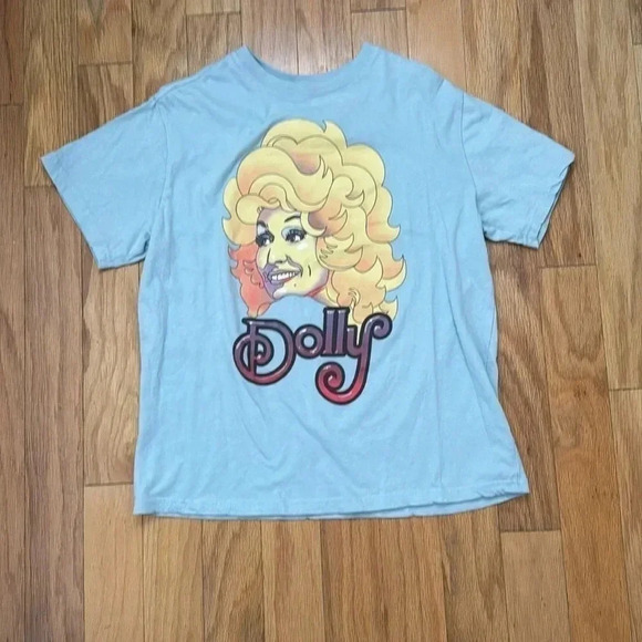 Dolly Parton Light Blue Tee size M - Picture 1 of 5